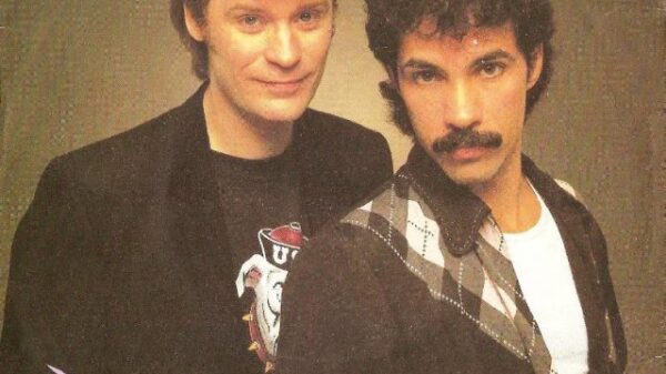 80s Music Video Of The Day: Hall & Oates - Maneater