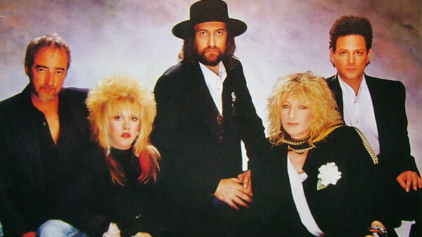Fleetwood Mac's Christine McVie Dead At 79
