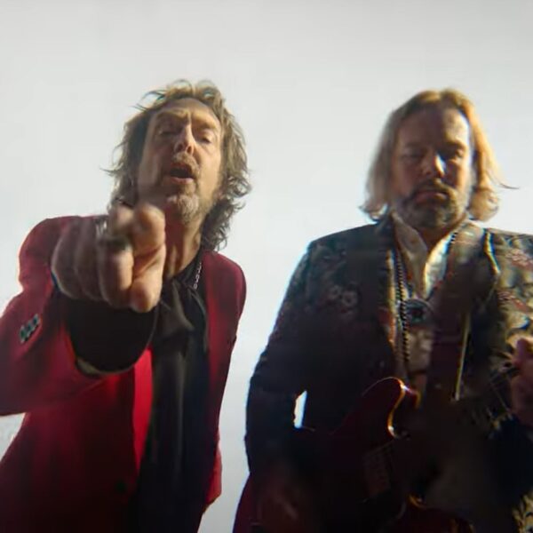 Watch New Black Crowes Video For "Wanting And Waiting"