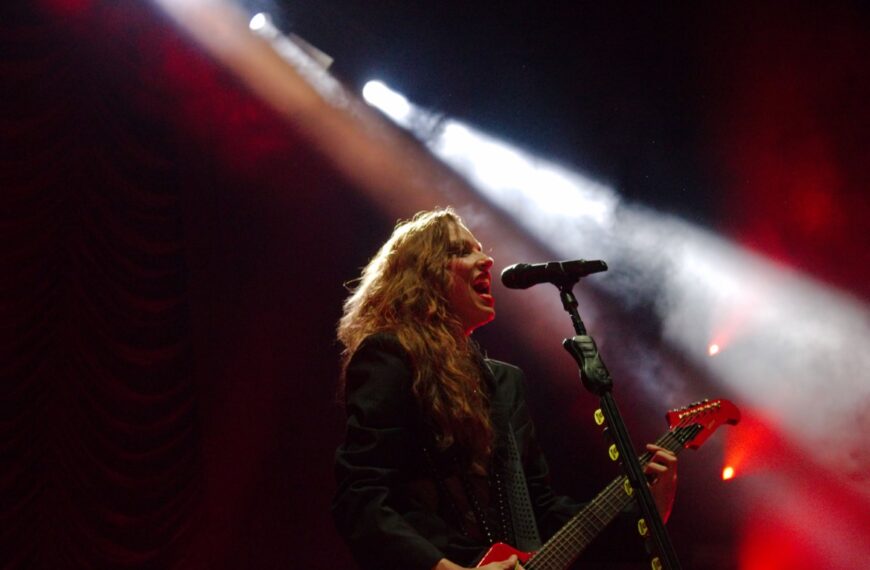 Halestorm Live Photo Gallery