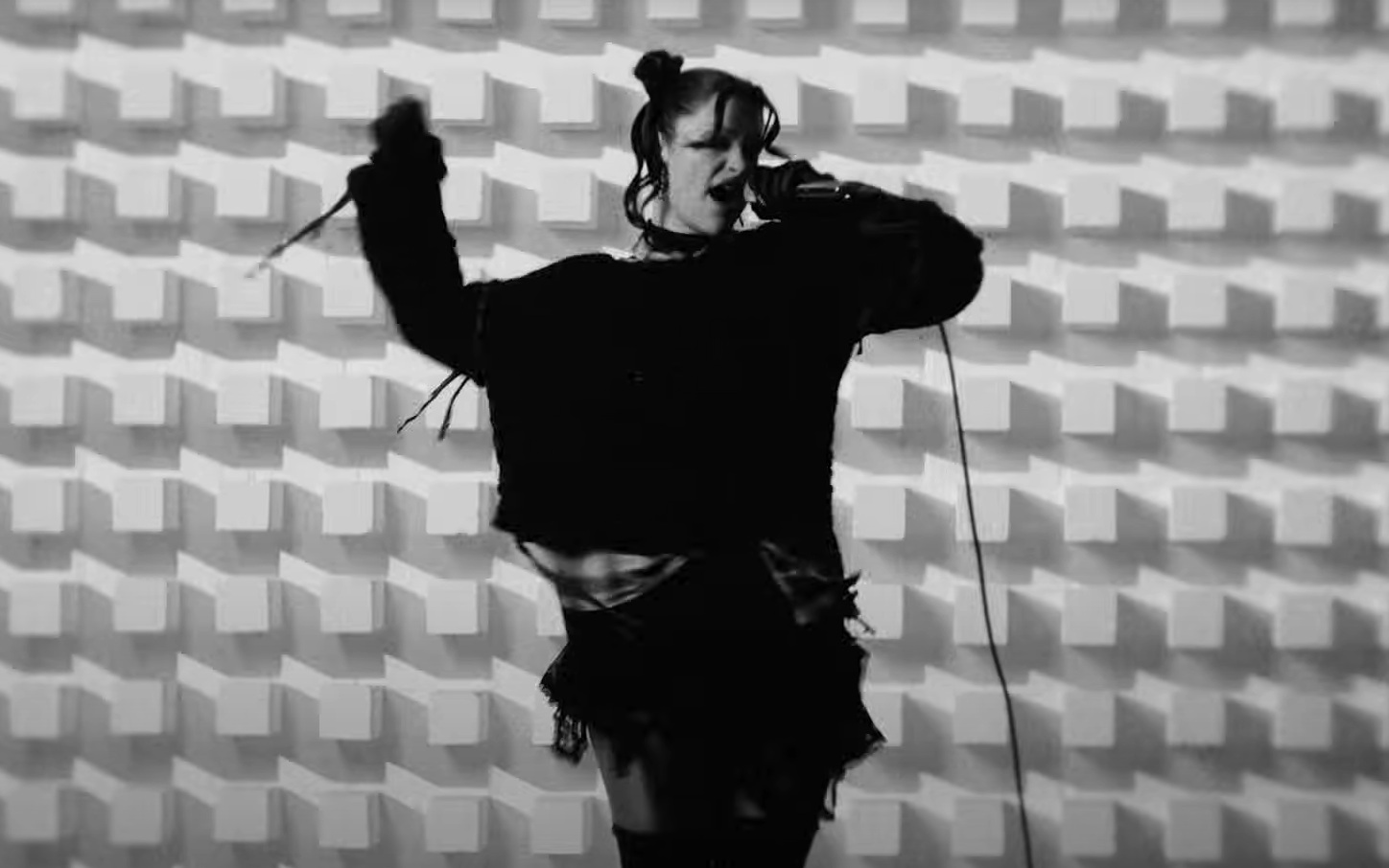 WATCH NEW SPIRITBOX VIDEO FOR “NO LOSS, NO LOVE”