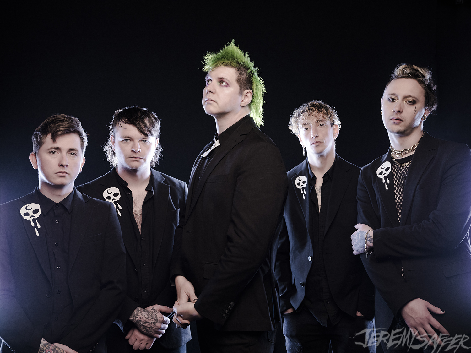 Emo Rock Returns With The Funeral Portrait