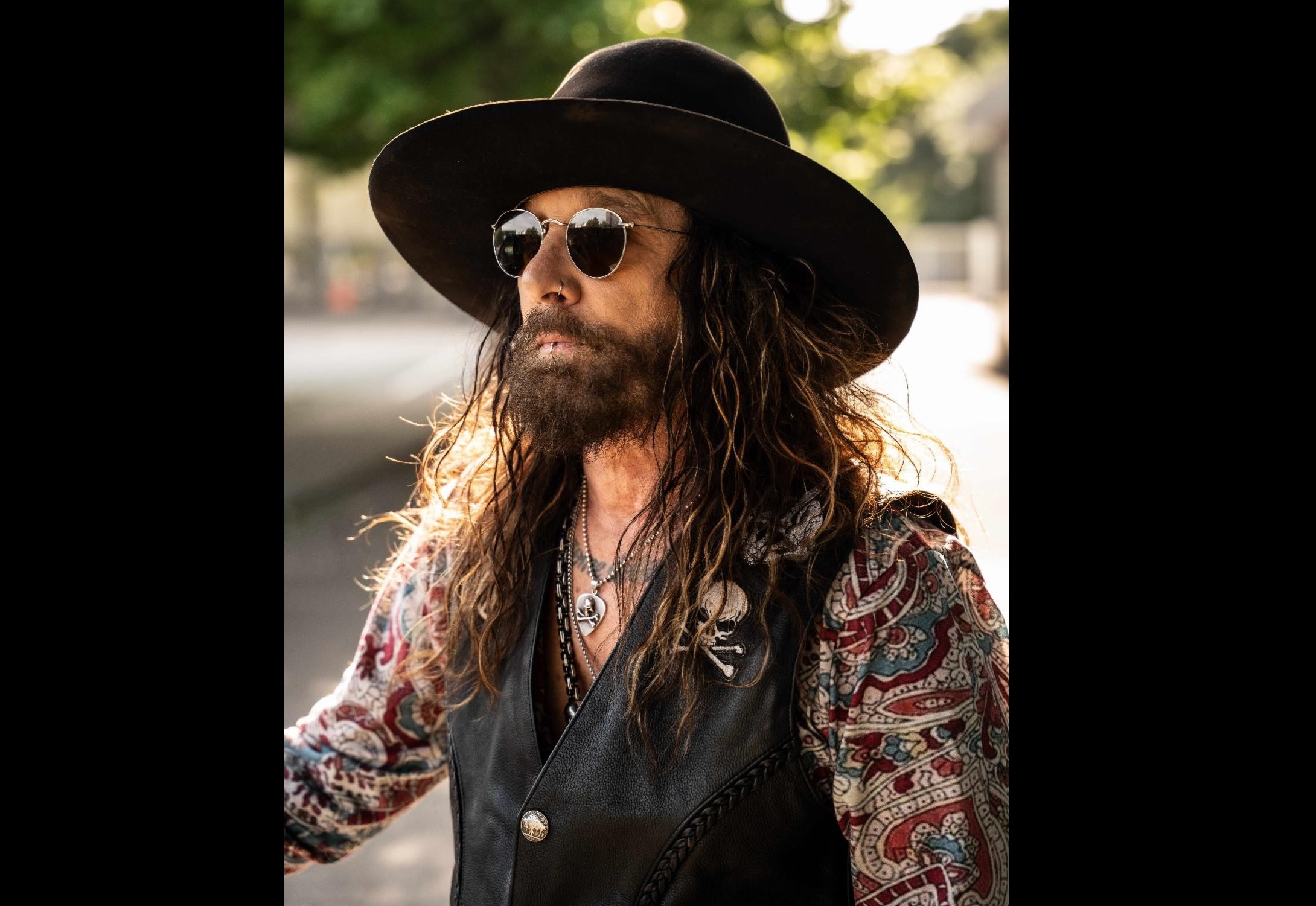 Former Motley Crue Singer John Corabi Releasing New Solo Album Through Frontiers Music