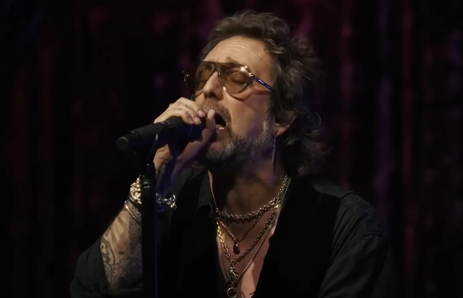 Watch Free Black Crowes "Revisiting Amorica" Concert For PBS