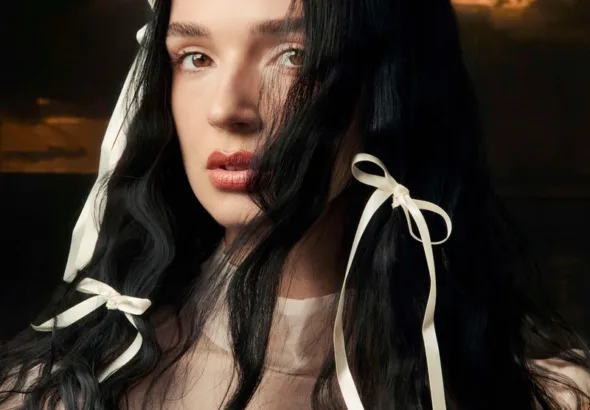 Poppy Releases "Guardian" Video And Single