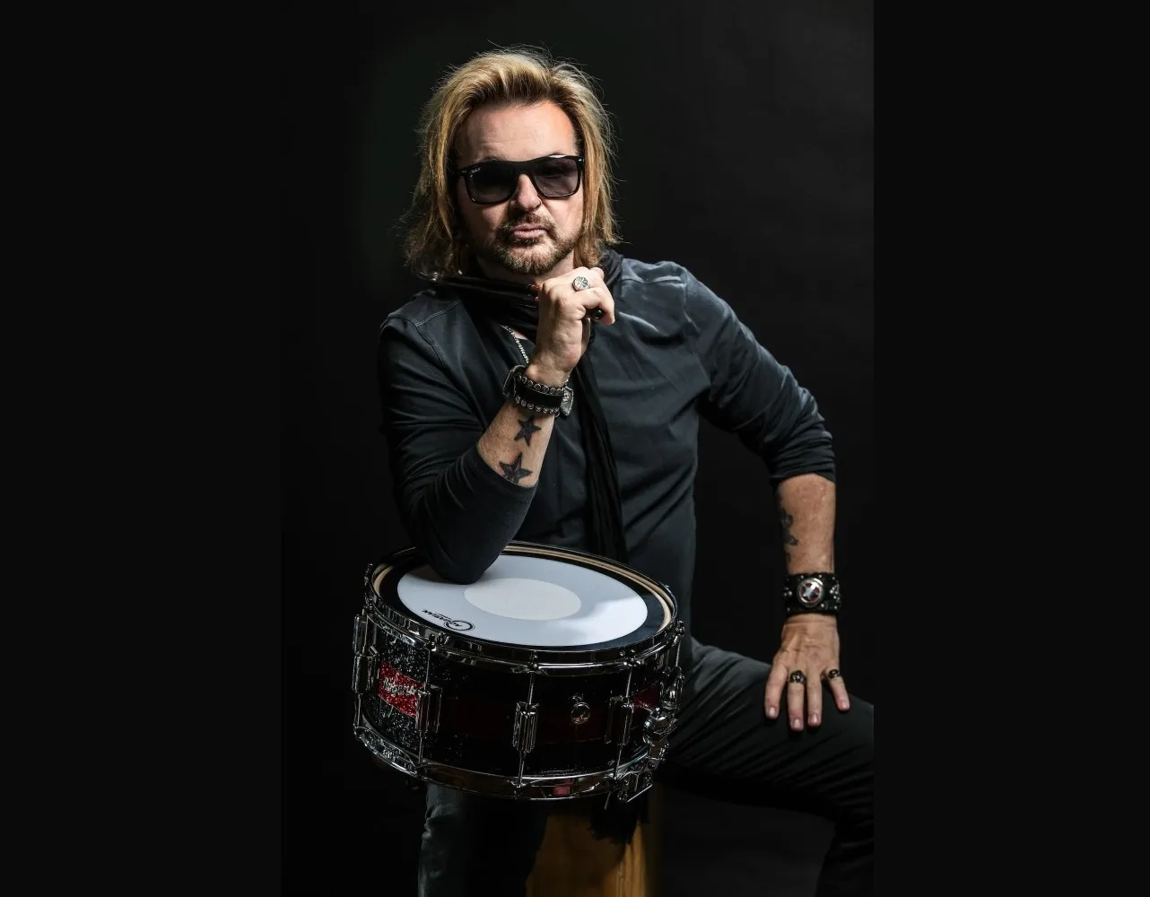 Rikki Rockett And The Rocket Mafia To Play Poison’s “Looked What The Cat Dragged In” Album Live