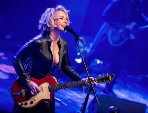 Blues Rocker Samantha Fish Releases Live Video For "Sweet Southern Sounds"