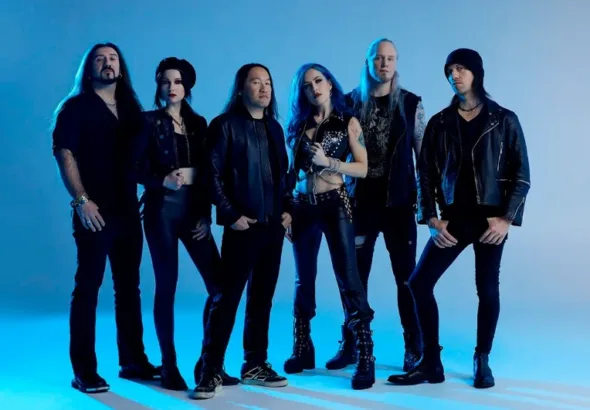 Alissa White-Gluz Is The New Singer For Dragonforce
