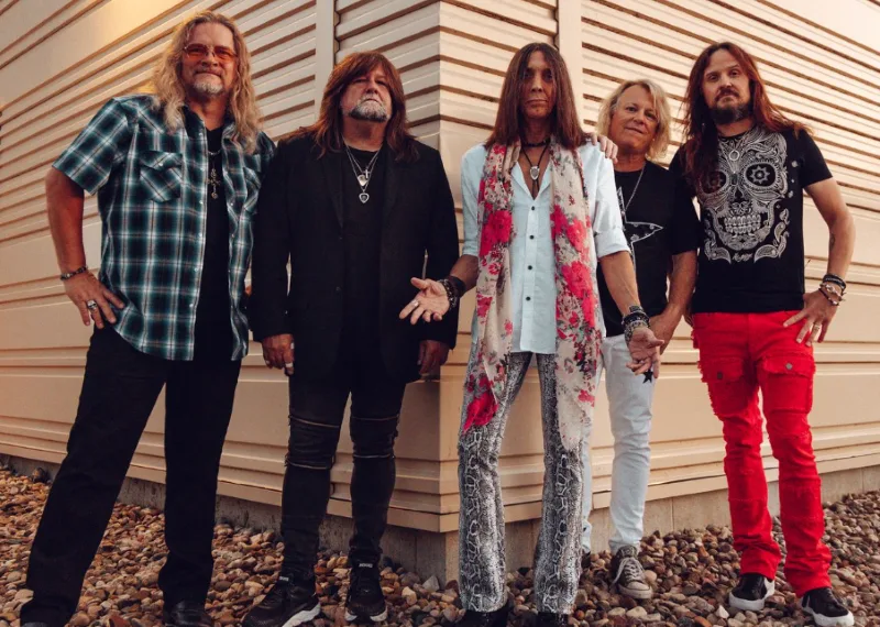 Hear Tesla Cover Queen With "Spread Your Wings"