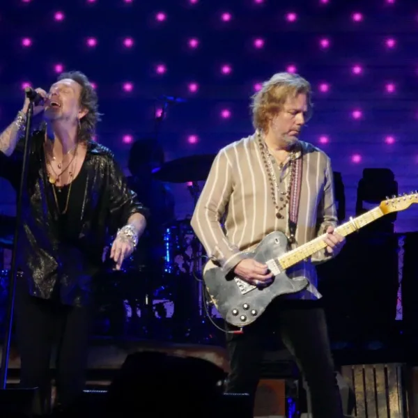 The Black Crowes Get Back On Track In Charlotte