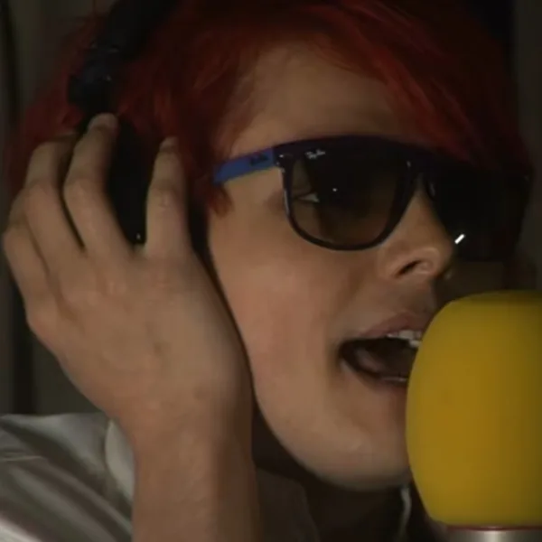 Watch My Chemical Romance Perform "Common People"